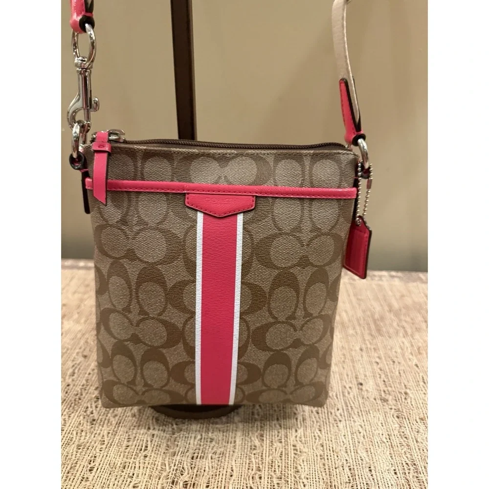 Y2K Coach Logo Signature‎ Coated Canvas Pink Trim Crossbody Swing Bag Pink Lined
